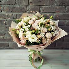 Букет цветов из:  Альстромерии, Розы и Хризантемы в Нововолково