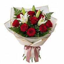 Букет цветов из:  Лилии и Розы в Нововолково