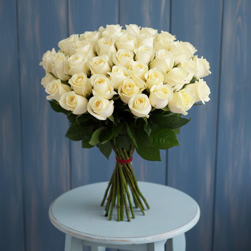 Букет 51 Белая роза Эдлесс Лав в Нововолково