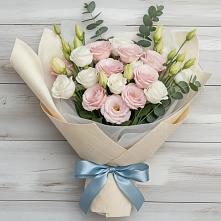 Букет цветов из:  Лизиантусы в Нововолково