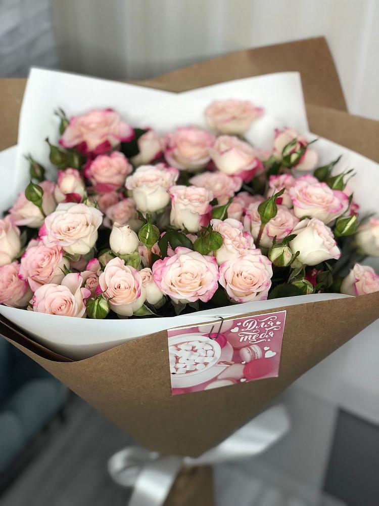 Букет цветов из: Розы в Нововолково