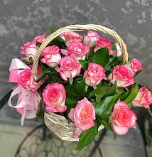Цветочная композиция из Розы в корзине в Нововолково