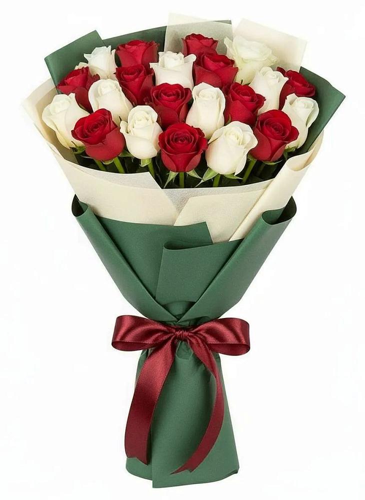 Букет Микс из красных и белых роз в Нововолково