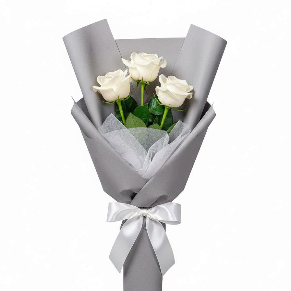 Букет 3 белые розы в Нововолково