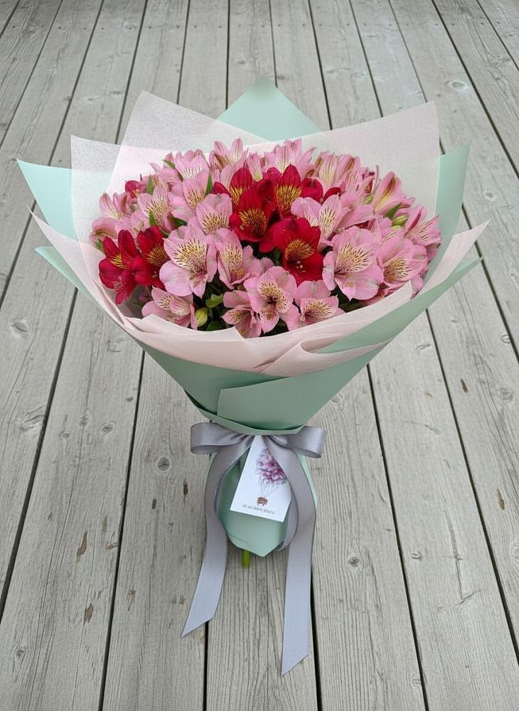 Букет цветов из: Альстромерии в Нововолково