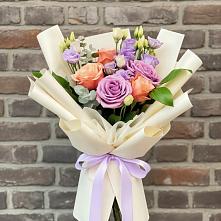 Букет цветов из:  Лизиантусы и Розы #REPLACE_PRED# Нововолково