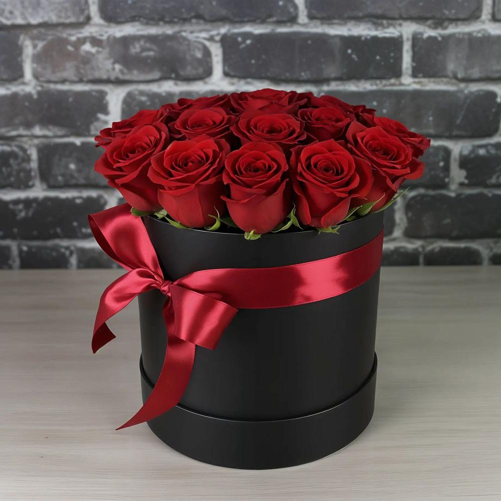 Цветочная композиция из Розы в шляпной коробке в Нововолково