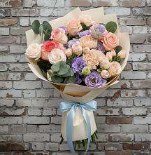 Букет цветов из:  Розы, Лизиантусы и Гвоздики в Нововолково